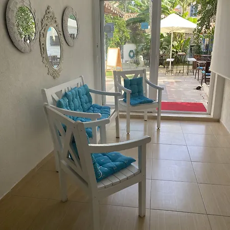 Apart Otel Mavi Butik