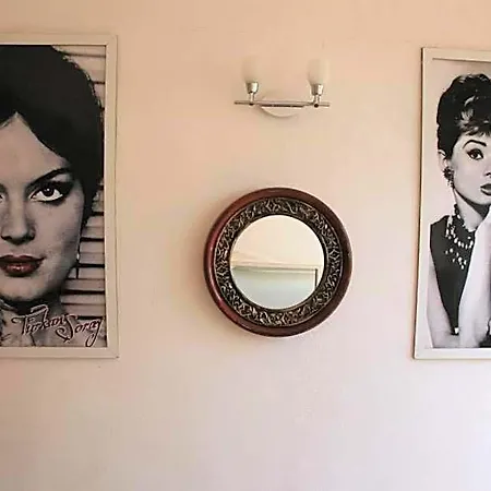 Mavi Butik 4* Çeşme